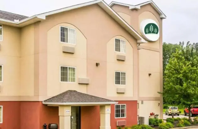 Photo 1 - Birch Hill Suites Dayton-WP AFB