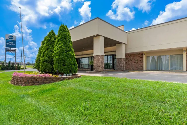 Photo 1 - Best Western State Fair Inn