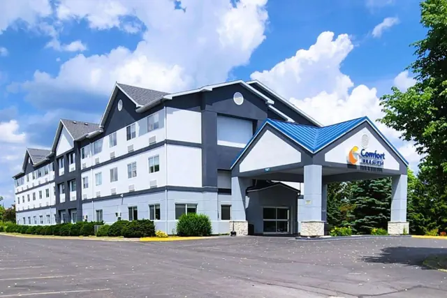 Photo 1 - Comfort Inn & Suites Liverpool - Syracuse