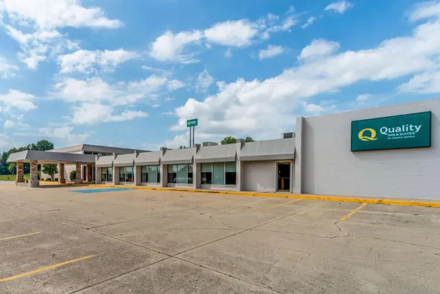 Photo 1 - Quality Inn & Suites Vandalia near I-70 and Hwy 51