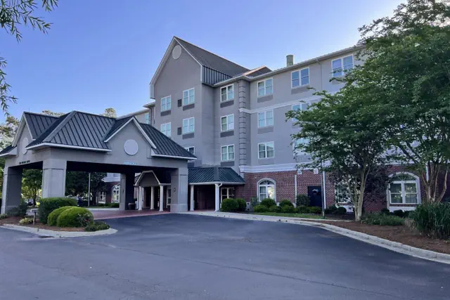 Photo 1 - Spark by Hilton Summerville