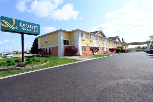 Photo 1 - Quality Inn & Suites Springfield Southwest near I-72