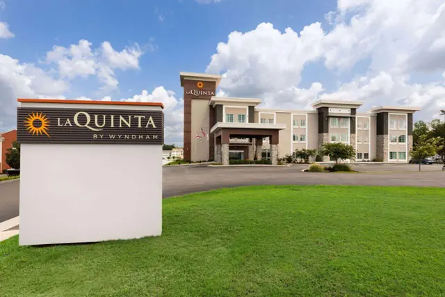 Photo 1 - La Quinta by Wyndham Cullman