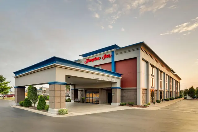 Photo 1 - Hampton Inn Lebanon