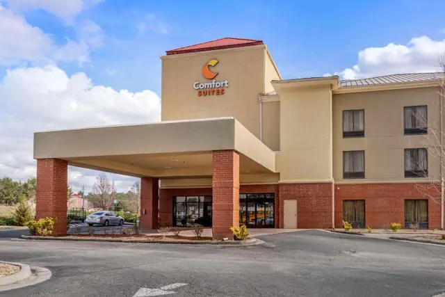 Photo 1 - Comfort Suites Macon Northwest