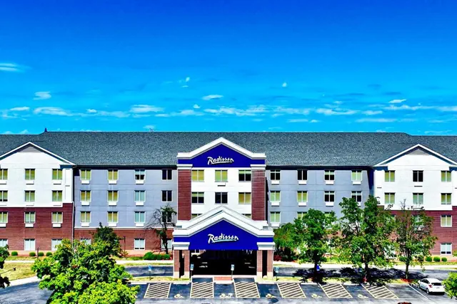 Photo 1 - Radisson Hotel Fairview Heights - St Louis