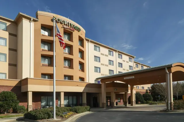 Photo 1 - Courtyard by Marriott Atlanta Buford Mall of Georgia