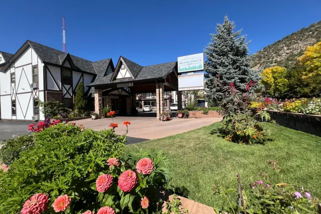 Photo 1 - Silver Spruce Inn