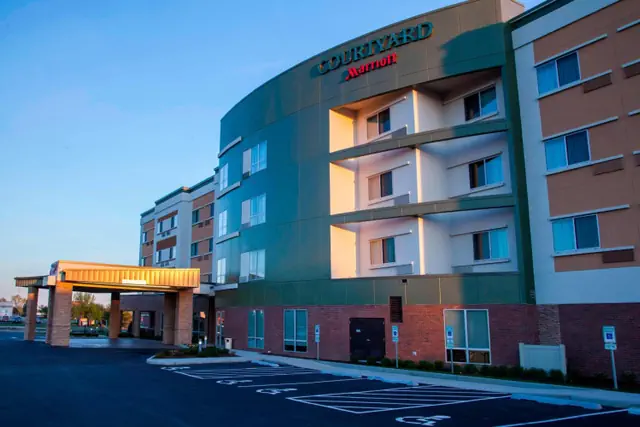 Photo 1 - Courtyard by Marriott St. Louis St. Peters