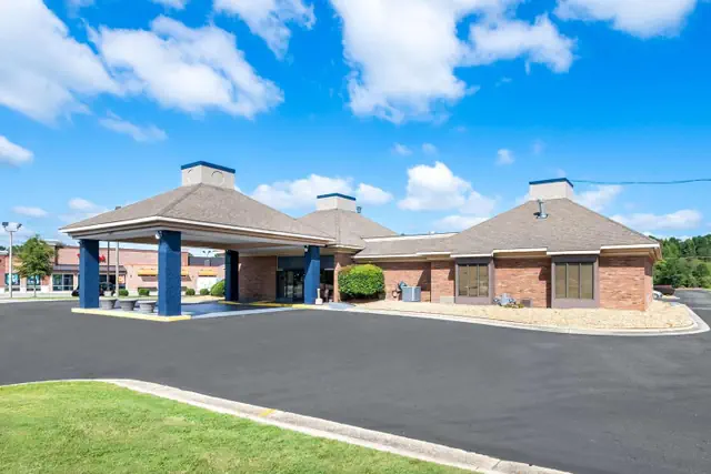 Photo 1 - Quality Inn & Suites Fayetteville I-95