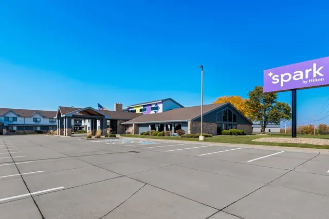 Photo 1 - Spark by Hilton Cedar Falls