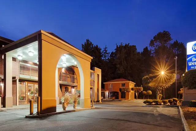 Photo 1 - MHO INN and SUITES