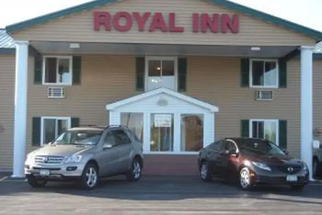 Photo 1 - Royal Inn Motel