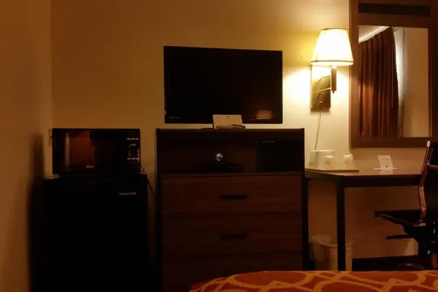 Photo 1 - American Inn Of Liberal