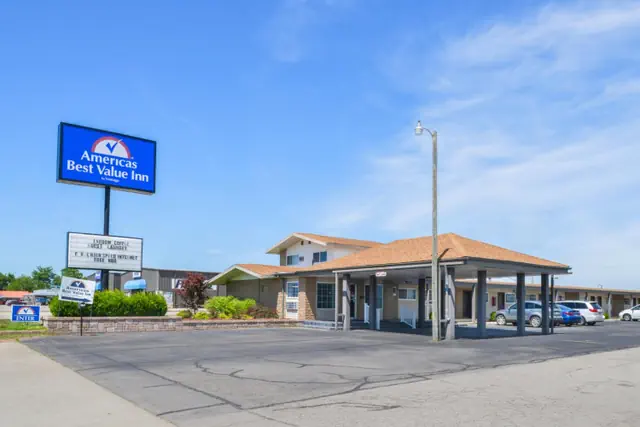 Photo 1 - Americas Best Value Inn - Lebanon