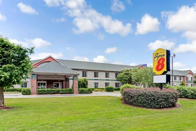 Photo 1 - Super 8 by Wyndham Smithfield-Selma