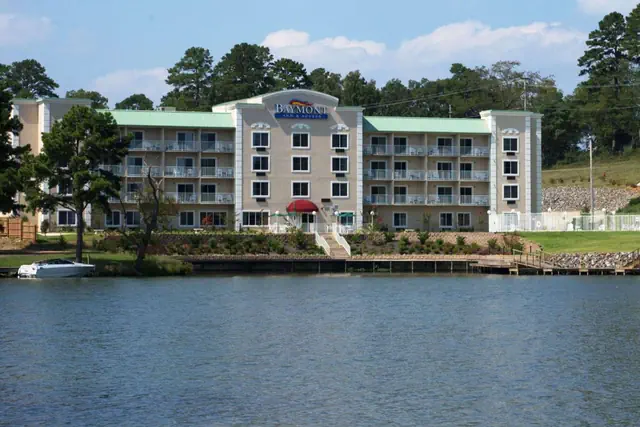 Photo 1 - Baymont on the lake by Wyndham Hot Springs