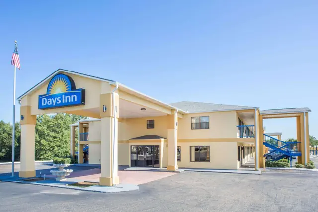 Photo 1 - Days Inn by Wyndham Enterprise