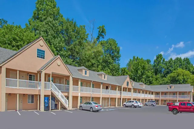 Photo 1 - Days Inn by Wyndham Canton