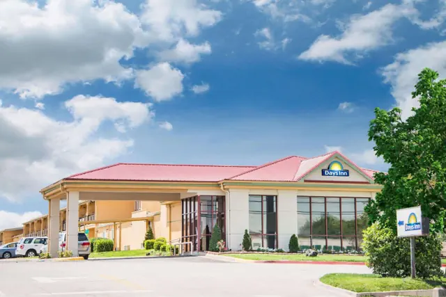 Photo 1 - Days Inn by Wyndham Joplin
