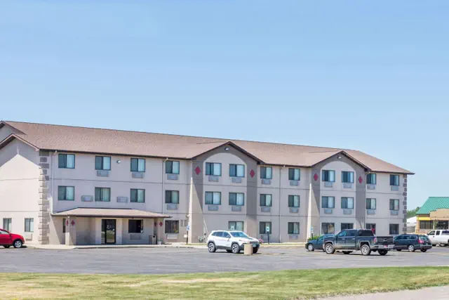 Photo 1 - Super 8 by Wyndham Sioux City South