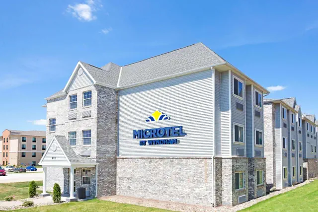 Photo 1 - Microtel Inn & Suites Urbandale