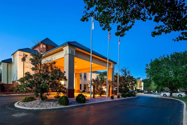 Photo 1 - Best Western Butner Creedmoor Inn
