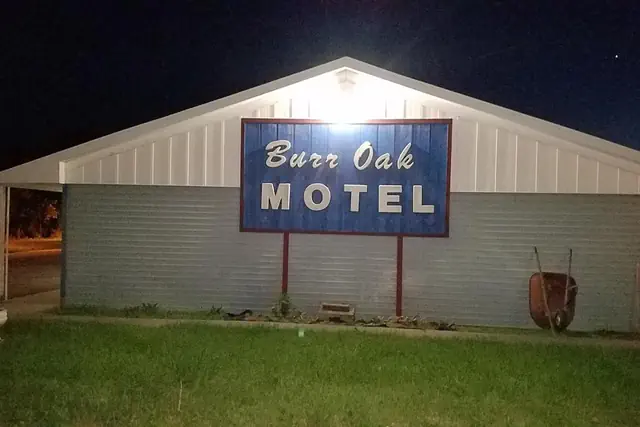 Photo 1 - Burr Oak Motel