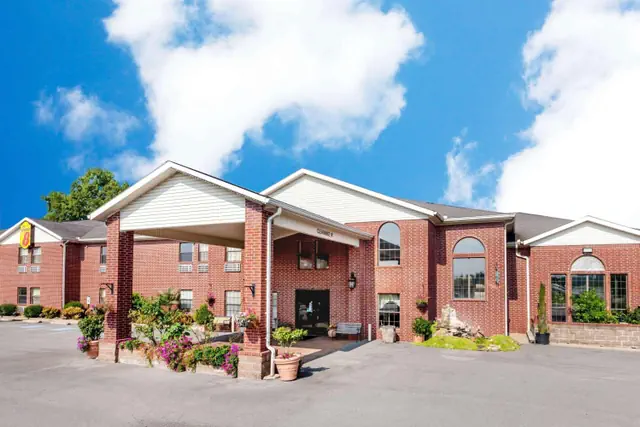 Photo 1 - Super 8 by Wyndham Pine Bluff