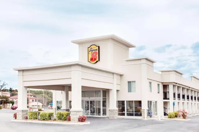 Photo 1 - Super 8 by Wyndham Dalton