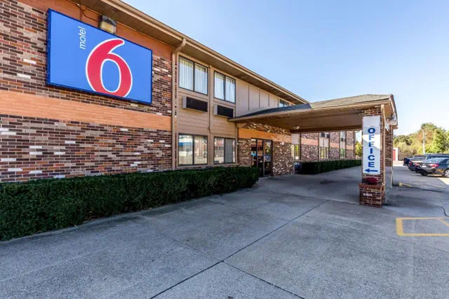 Photo 1 - Motel 6-Troy, IL