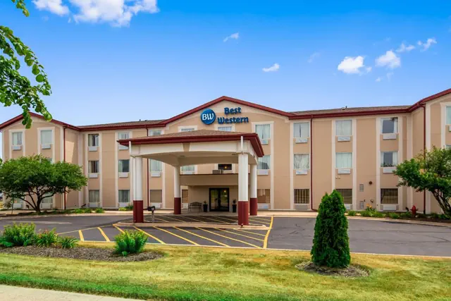 Photo 1 - Best Western Joliet Inn & Suites