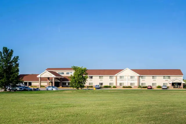 Photo 1 - Rodeway Inn Hesston