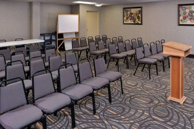 Photo 1 - Comfort Inn & Suites at Stone Mountain
