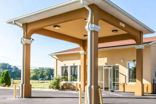 Photo 1 - Quality Inn & Suites Cartersville North