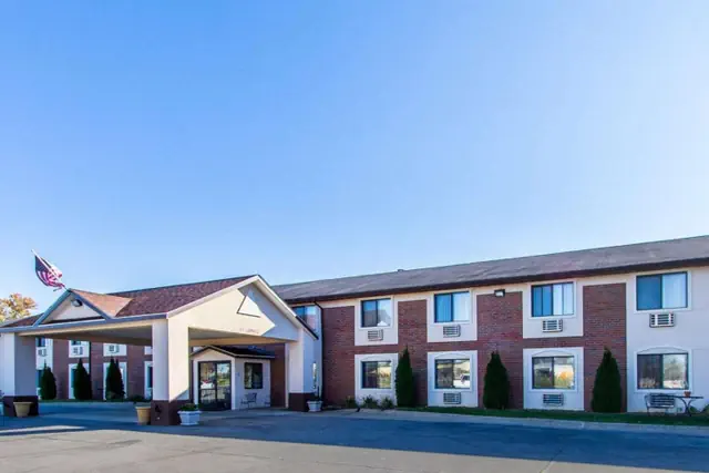 Photo 1 - Quality Inn & Suites Ottumwa North