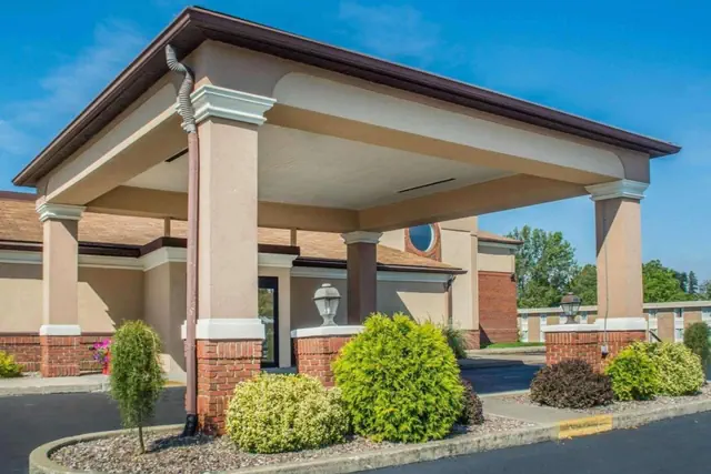 Photo 1 - Quality Inn Lockport