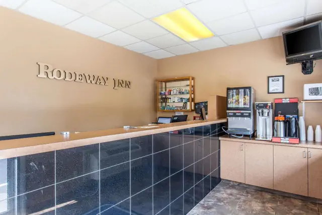 Photo 1 - Rodeway Inn Sandusky North