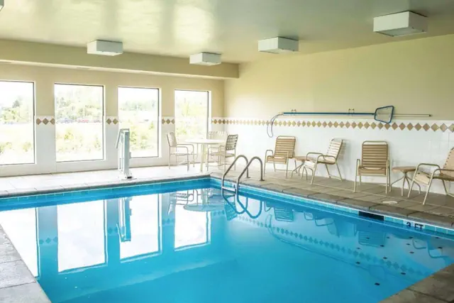 Photo 1 - Quality Inn Springboro West