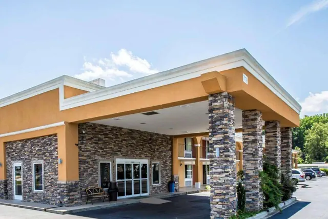 Photo 1 - Quality Inn Greenwood Hwy 25