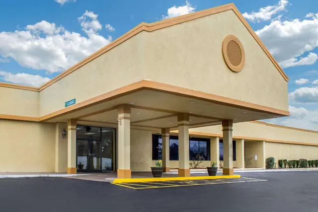 Photo 1 - Quality Inn University Area