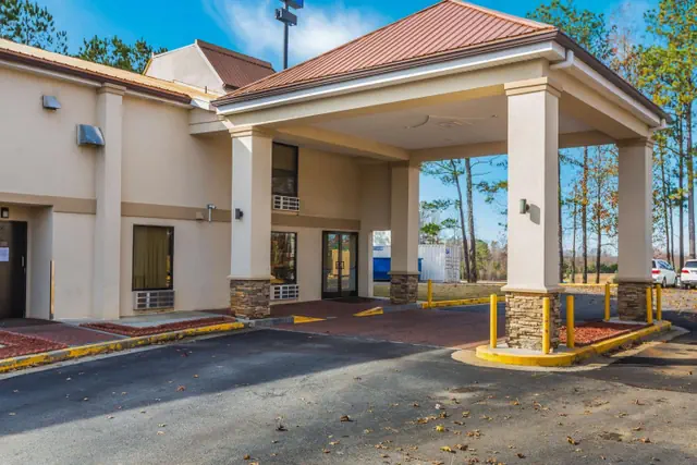 Photo 1 - Motel 6-Suwanee, GA - Gwinnett Center
