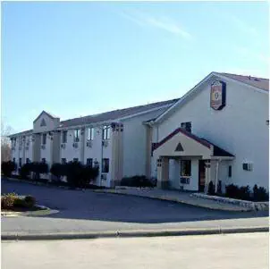 Photo 1 - Americas Express Inn Rocky Mount