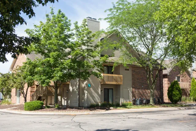 Photo 1 - Red Lion Inn & Suites Urbana