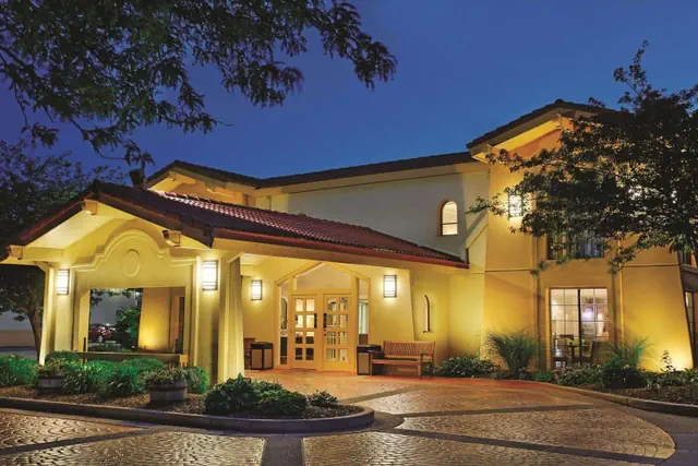 Photo 1 - La Quinta Inn by Wyndham Champaign