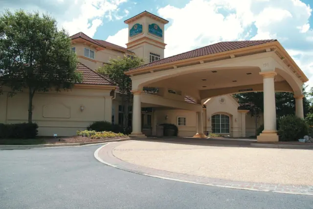 Photo 1 - La Quinta by Wyndham Raleigh Cary