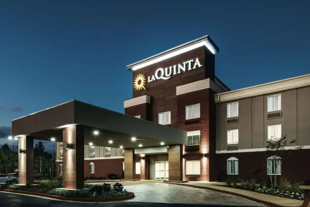 Photo 1 - La Quinta by Wyndham Milledgeville