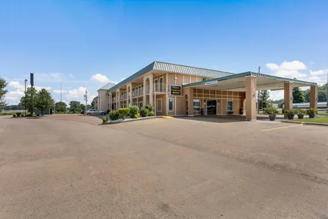 Photo 1 - Quality Inn Forrest City I-40