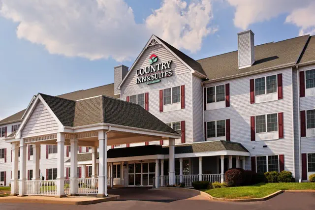 Photo 1 - Country Inn & Suites by Radisson, Rock Falls, IL