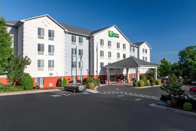 Photo 1 - Holiday Inn Express Charlotte West - Gastonia by IHG